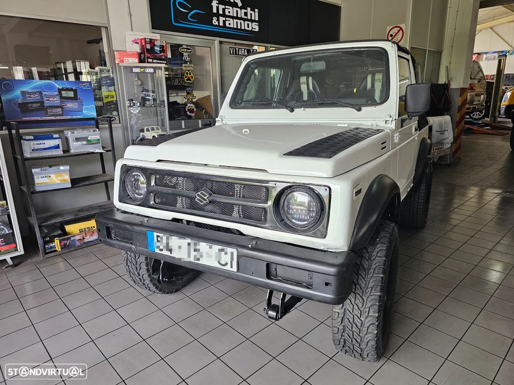 Suzuki Samurai - 3