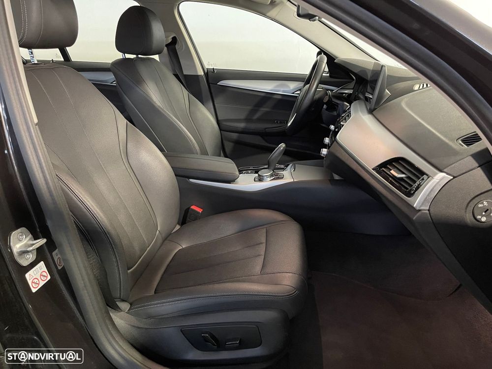 BMW 520 d Auto - 16