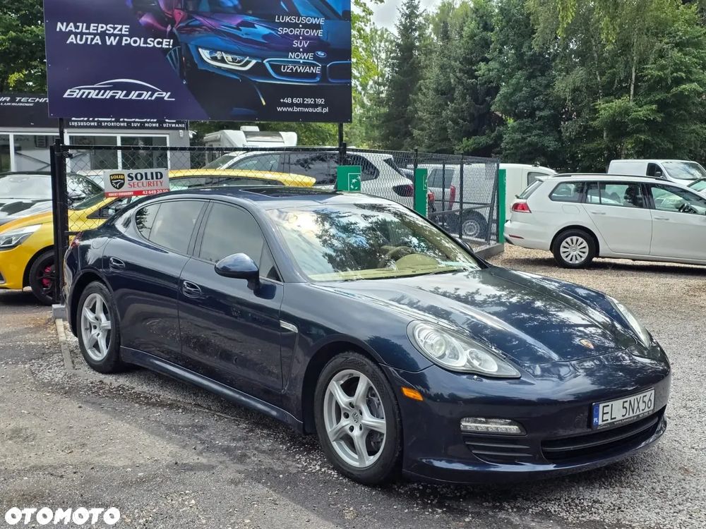 Porsche Panamera PDK Platinum Edition - 3