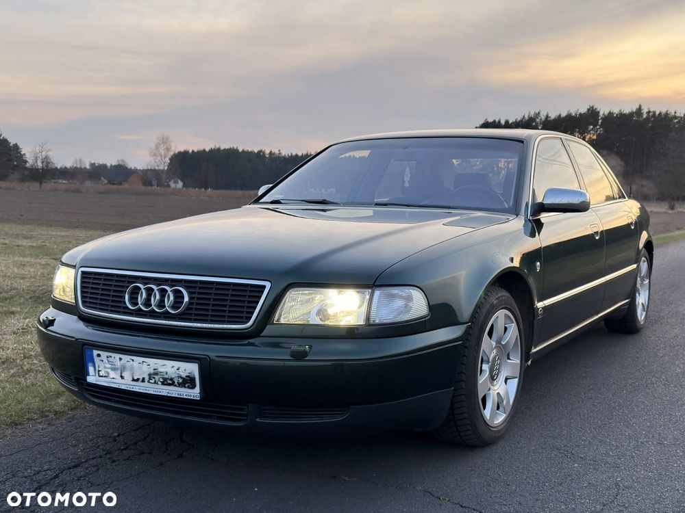 Audi A8 2.8 Quattro - 1