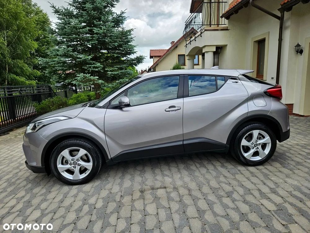 Toyota C-HR - 9