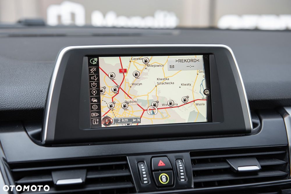 BMW Seria 2 218i - 24
