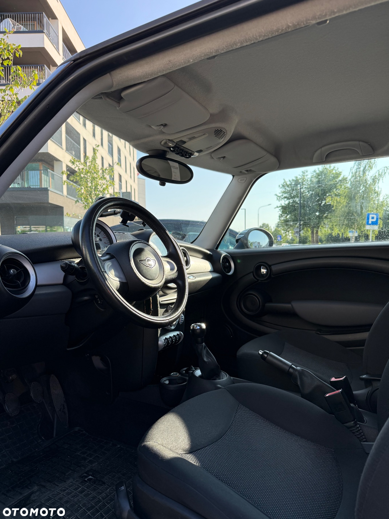 MINI ONE Standard - 5