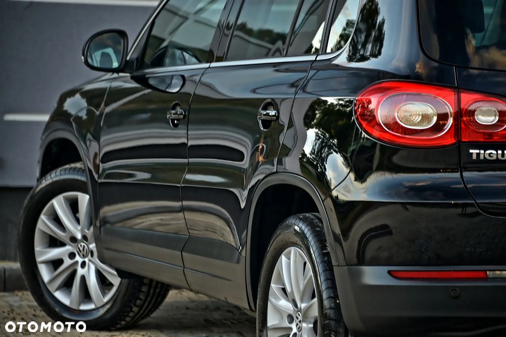 Volkswagen Tiguan - 16