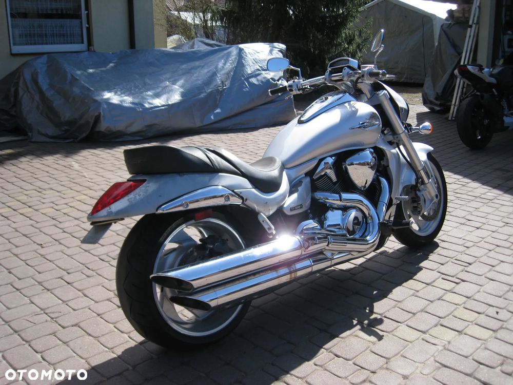 Suzuki Boulevard - 3