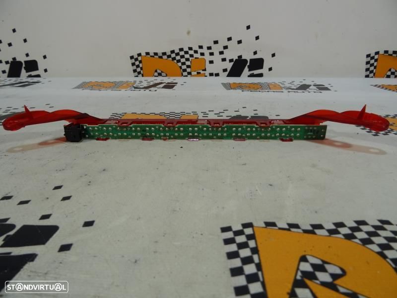 3º Stop Bmw 1 (E87)  6924673 / 6 924 673 / 63256924673 - 6