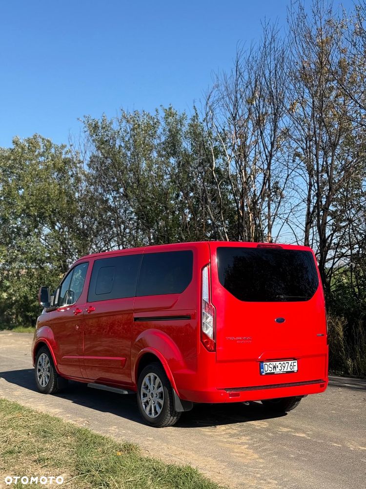 Ford Tourneo Custom 2.0 EcoBlue Hybrid L1 Titanium - 6