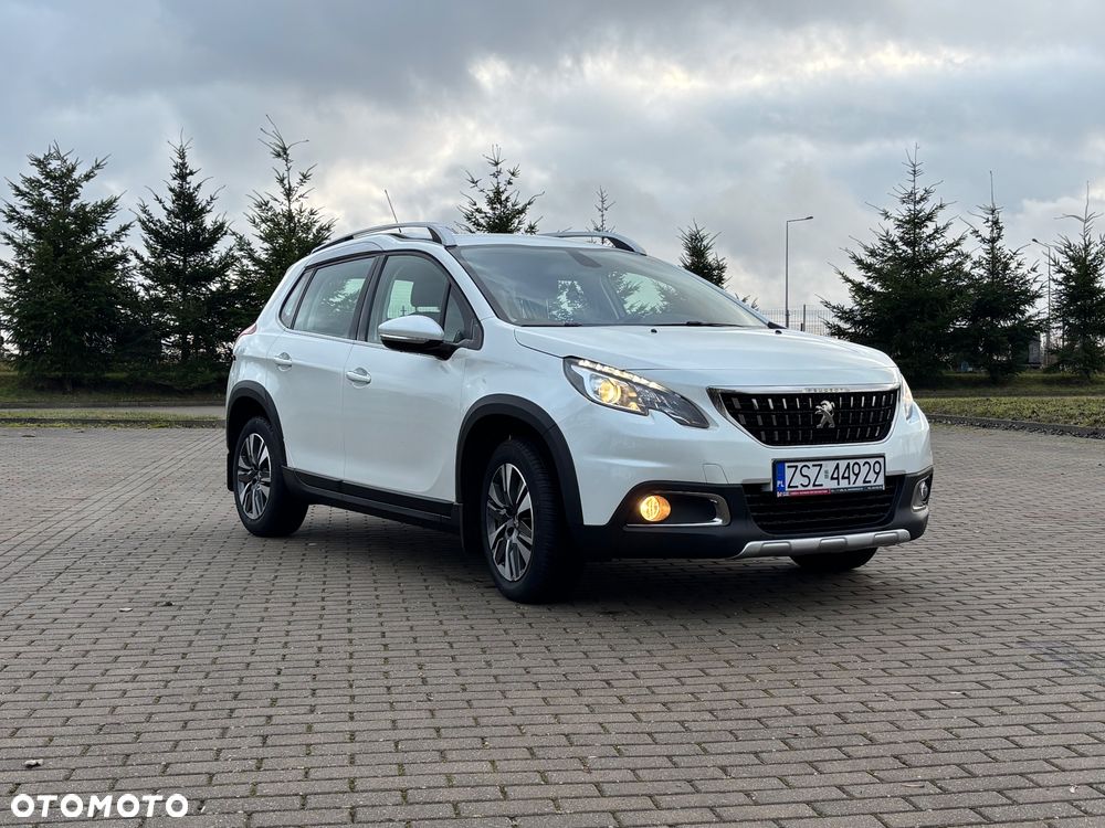Peugeot 2008 1.2 Pure Tech Allure S&S - 2