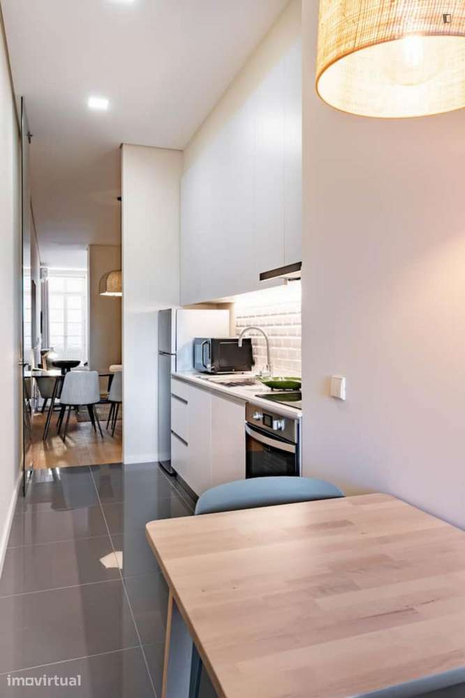 Apartamento com 1 quartos - localizado em Santo Ildefonso Porto - Grande imagem: 3/25