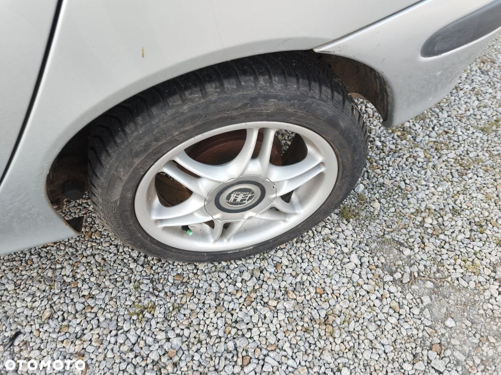 Renault Megane - 8