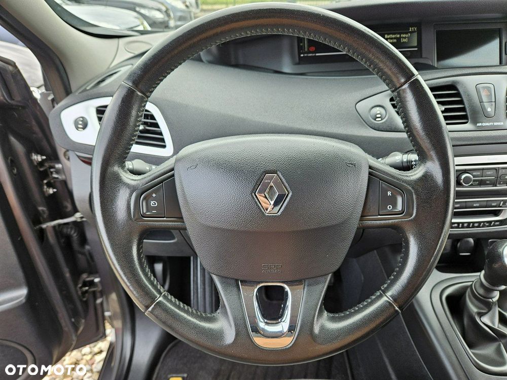 Renault Grand Scenic - 15