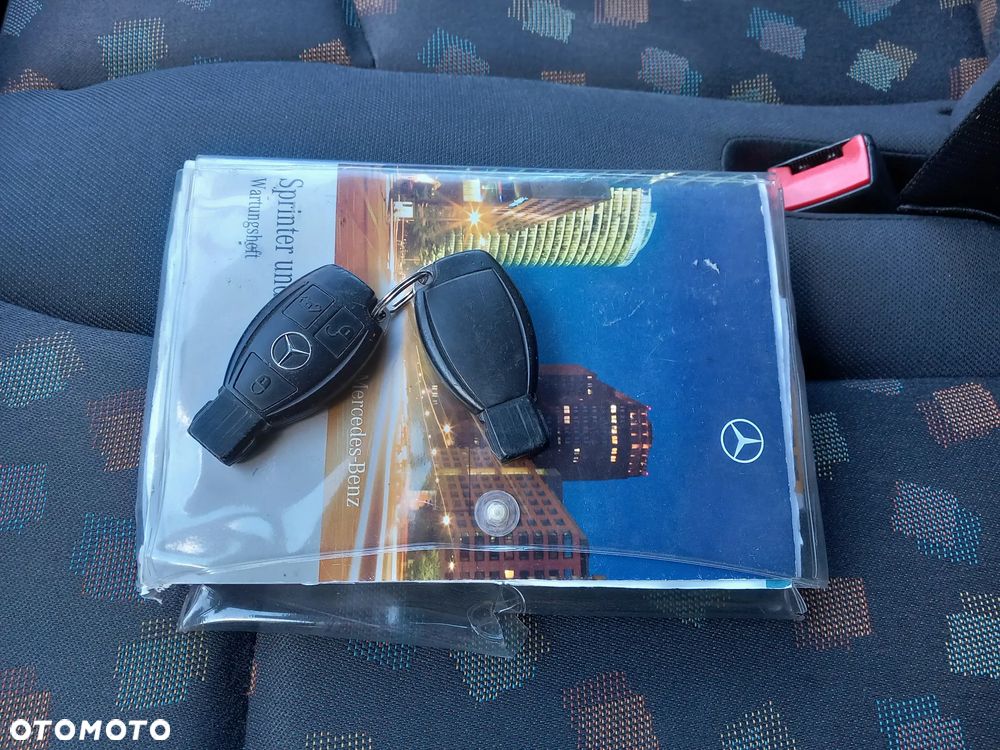 Mercedes-Benz Vito - 20