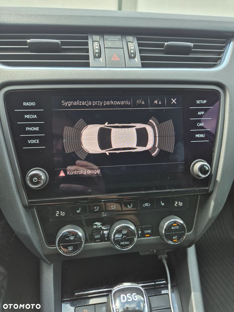 Skoda Octavia 2.0 TSI Style DSG - 26