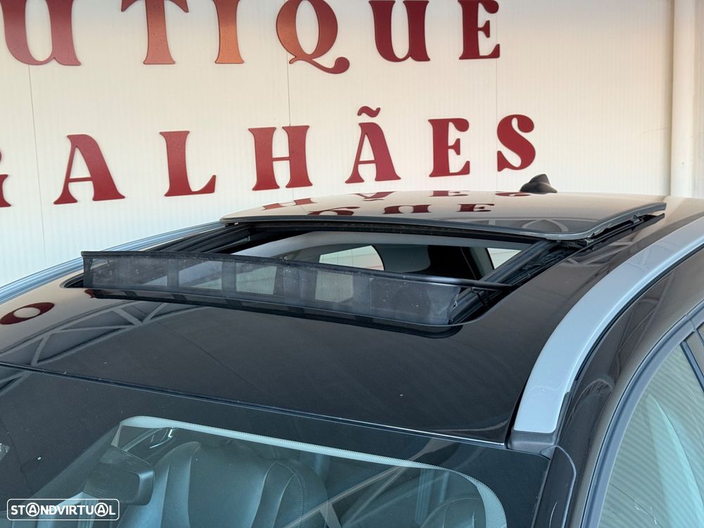 Volvo XC 60 2.4 D4 Summum AWD Geartronic - 8