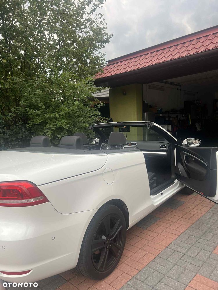 Volkswagen Eos 2.0 TDI DPF BlueMotion Technology Cup - 18