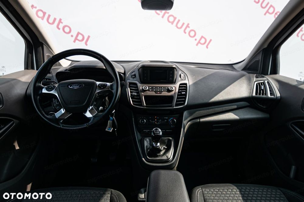 Ford Transit Connect - 26