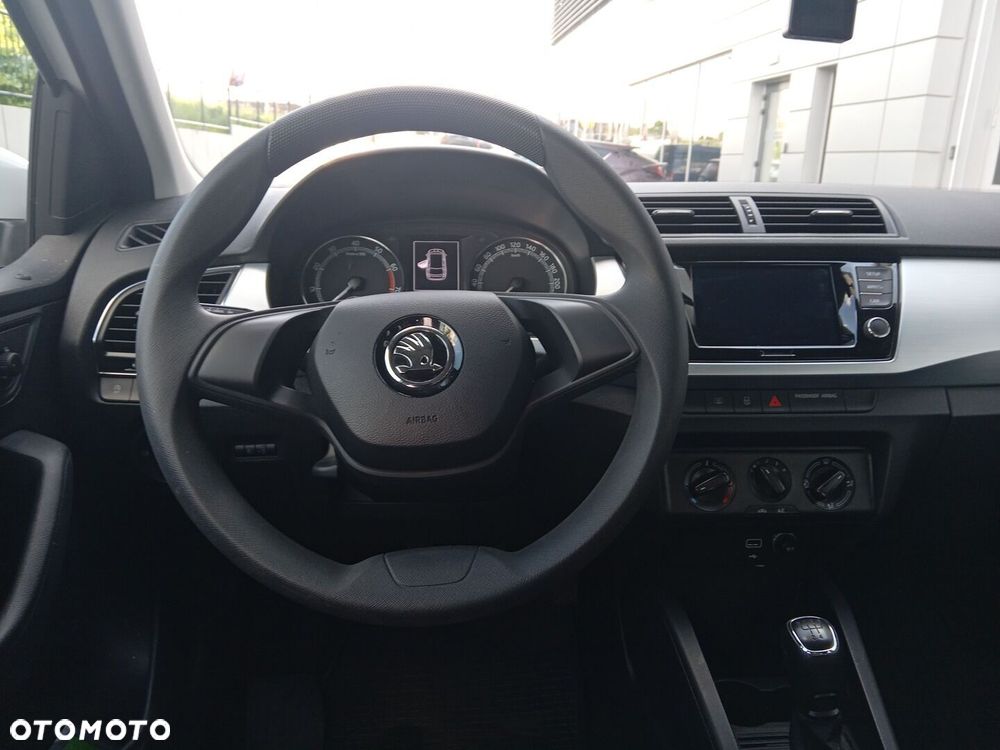 Skoda Fabia - 16