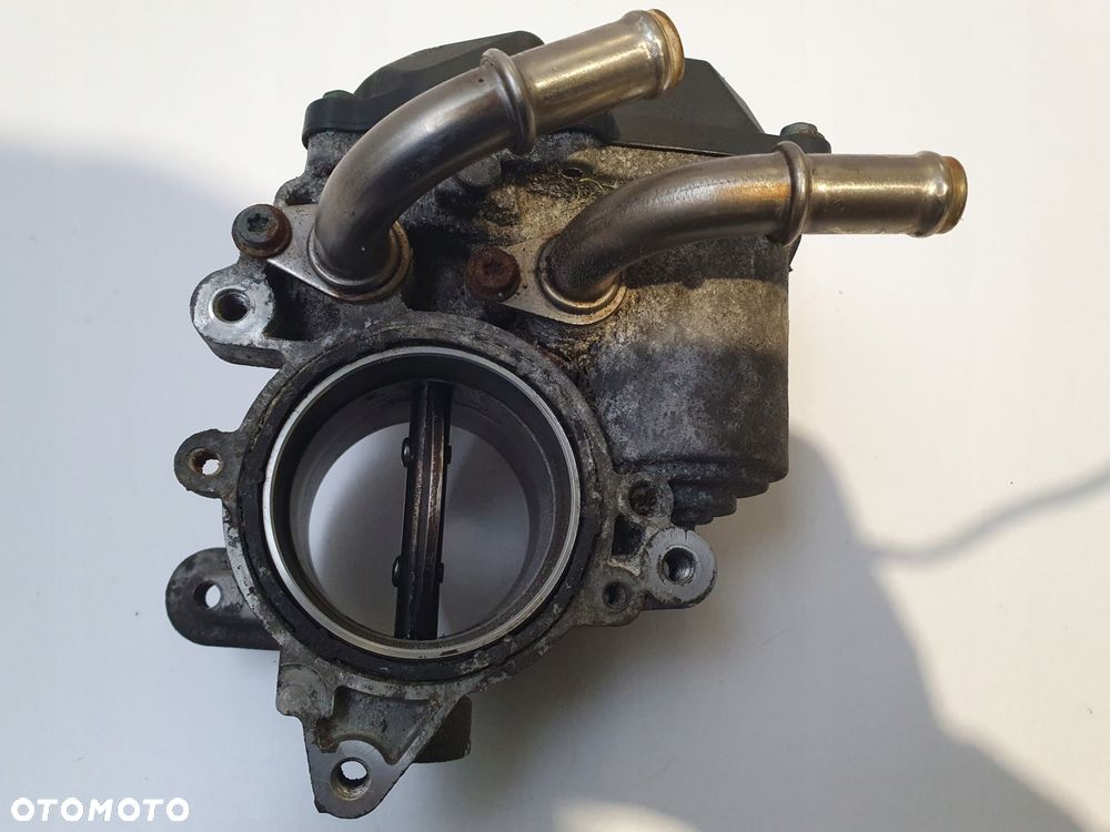 PRZEPUSTNICA Skoda Octavia III 1.6 TDI _ 04L128063P 04L128059K - 5