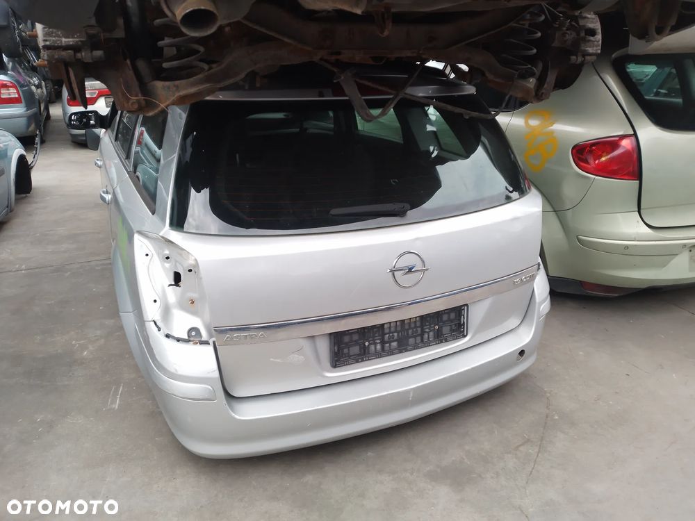 OPEL ASTRA H III 1.9 CDTI 06-10 LIFT KOMBI  ZDERZAK TYŁ TYLNY  Z157 - 3