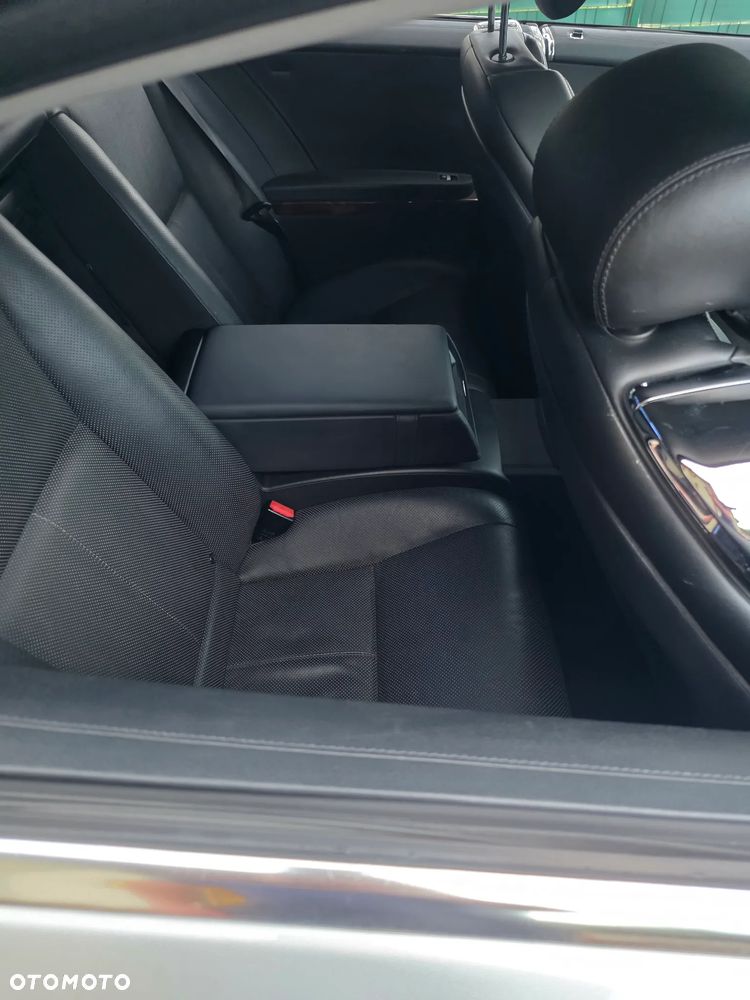 Mercedes-Benz CL 500 4Matic 7G-TRONIC - 26
