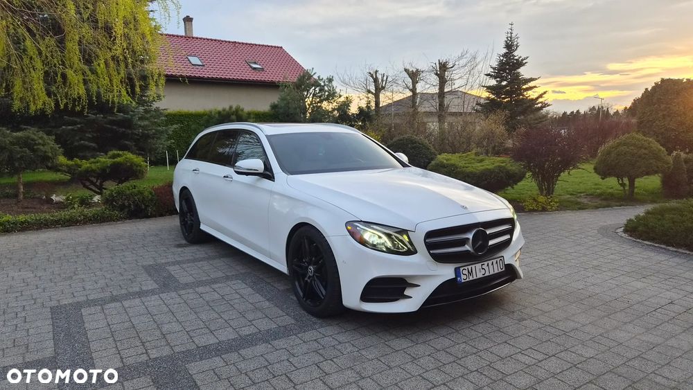 Mercedes-Benz Klasa E 450 4Matic 9G-TRONIC - 10