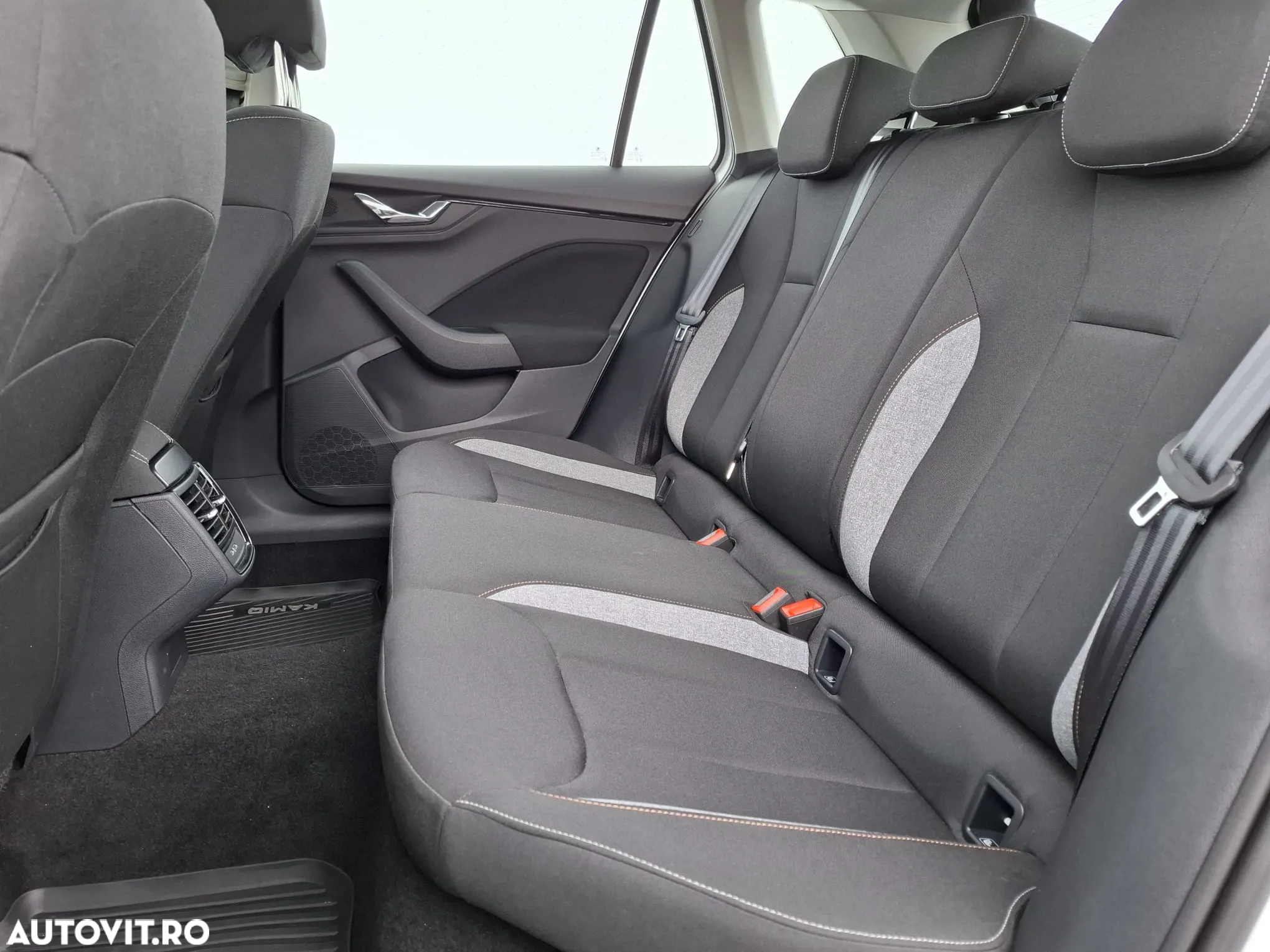 Skoda Kamiq 1.0 TSI Selection - 30