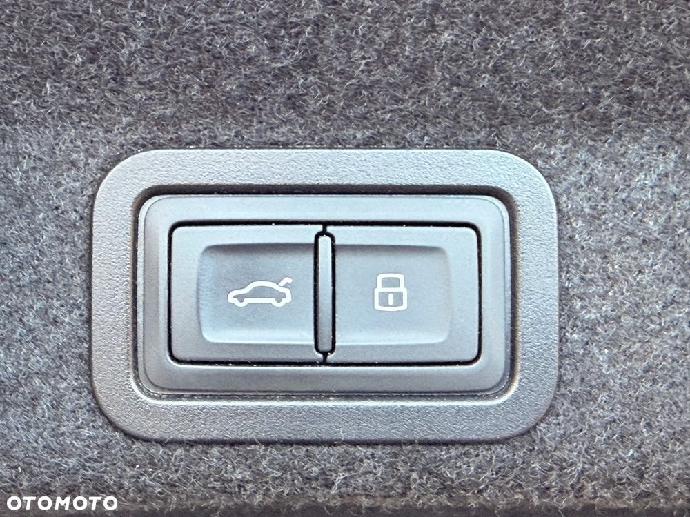 Audi S6 Limousine - 6