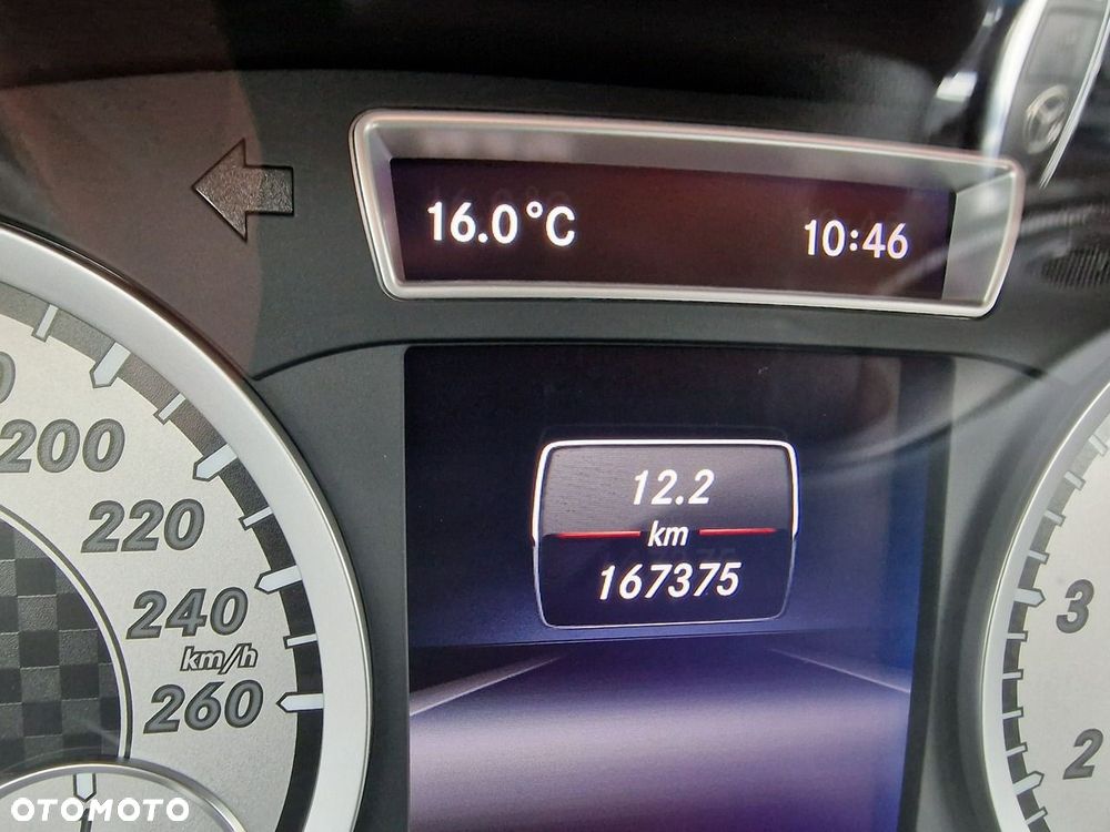 Mercedes-Benz Klasa A 180 (BlueEFFICIENCY) Urban - 33