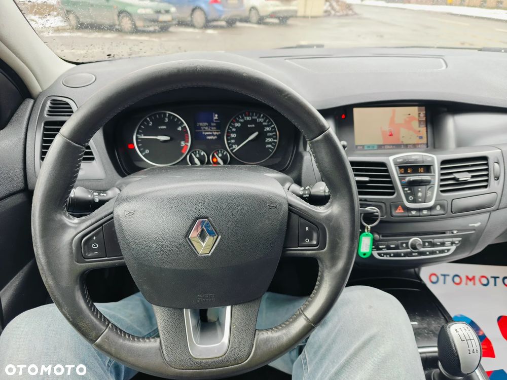 Renault Laguna 2.0 dCi FAP Initiale - 20