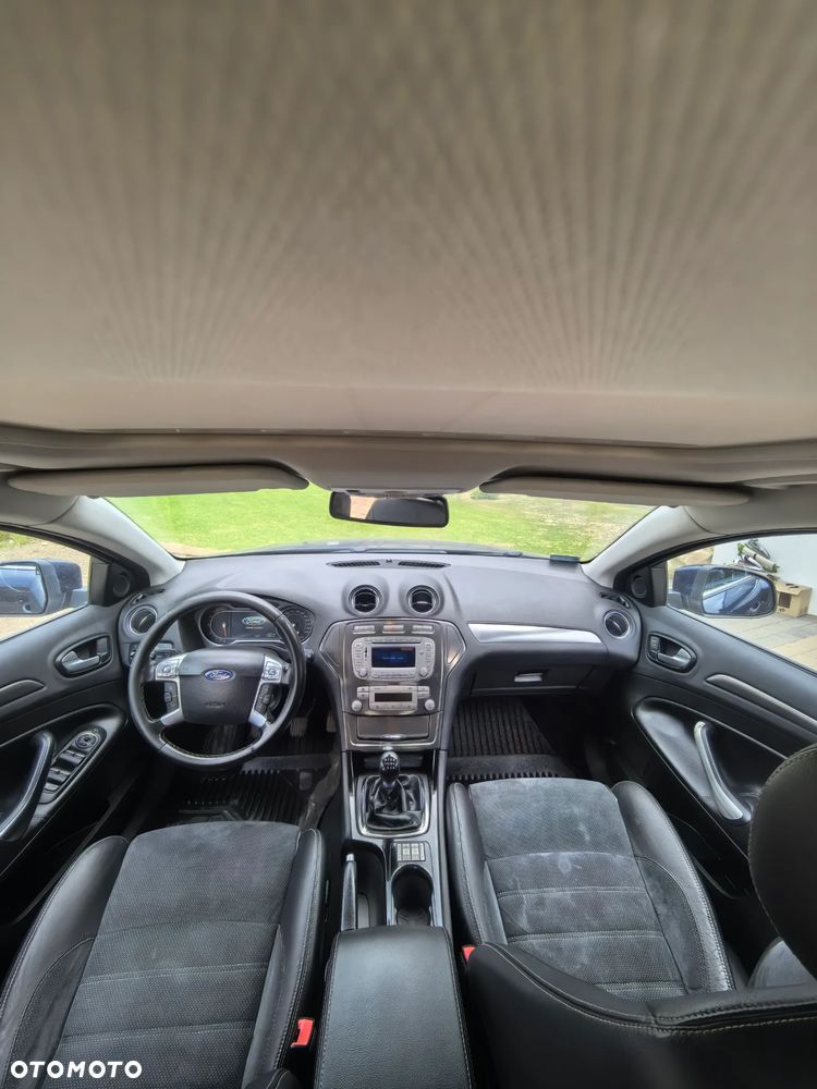 Ford Mondeo - 15