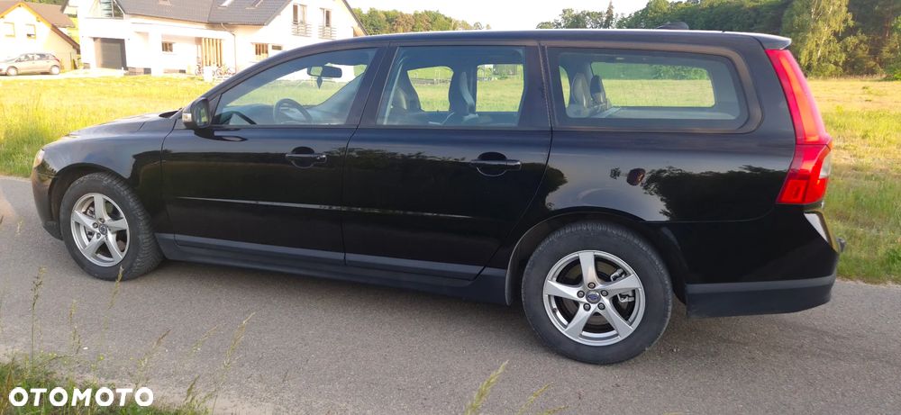 Volvo V70 2.0D Summum - 8