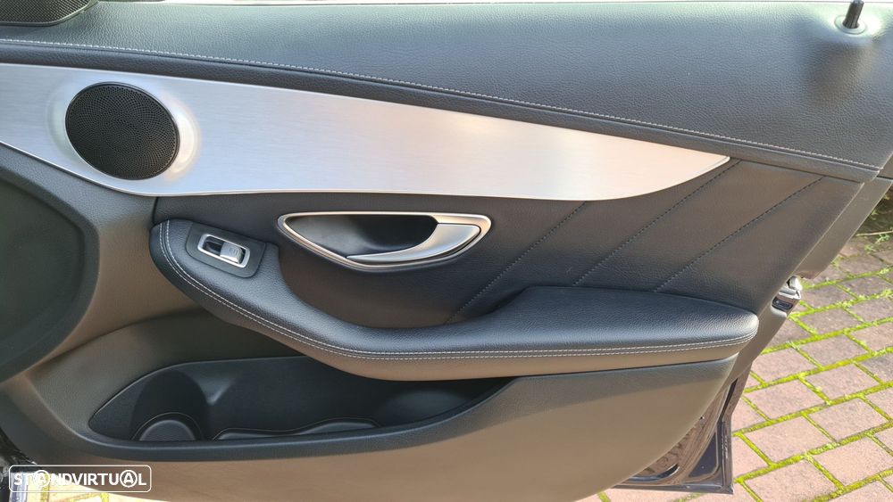 Mercedes-Benz C 300 - 12