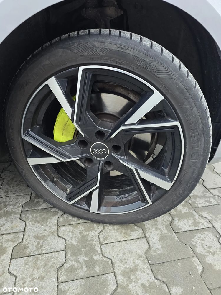 Audi A4 Avant 40 TDI S tronic sport - 25