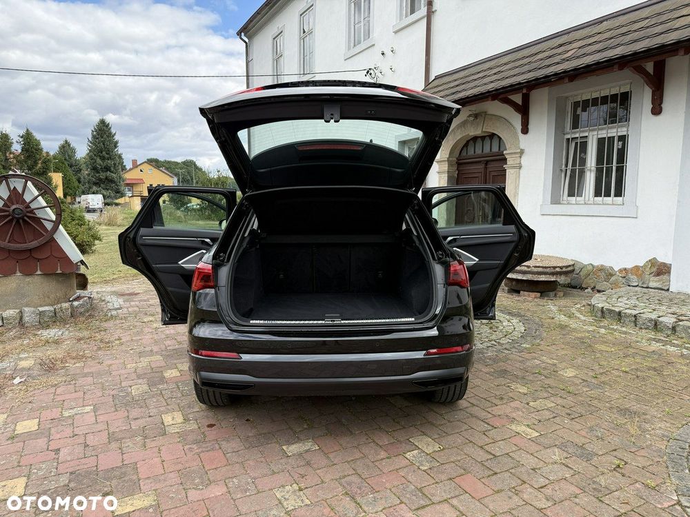 Audi Q3 Sportback 35 TDI S tronic - 8