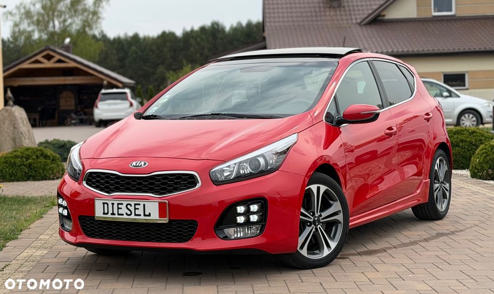 Kia Ceed 1.6 CRDi GT Line - 11
