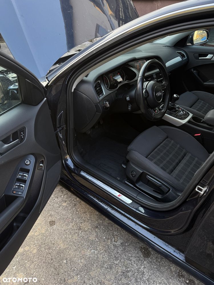 Audi A4 Avant 2.0 TDI ultra - 11