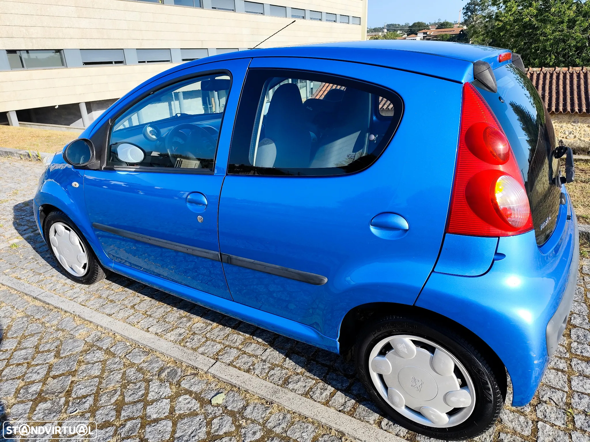 Peugeot 107 - 13