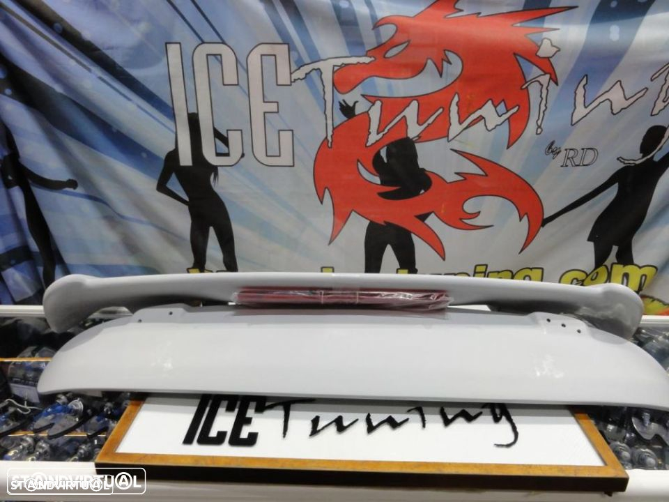 Aileron / lip / spoiler traseiro para Honda Civic EK 96-01 3 portas type r look com espaço para a 3ª luz de stop - 5