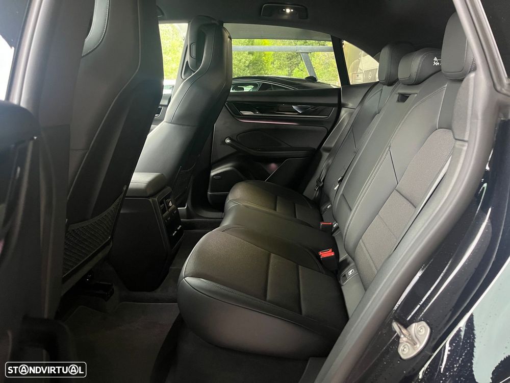 Porsche Macan Electric 4 - 53