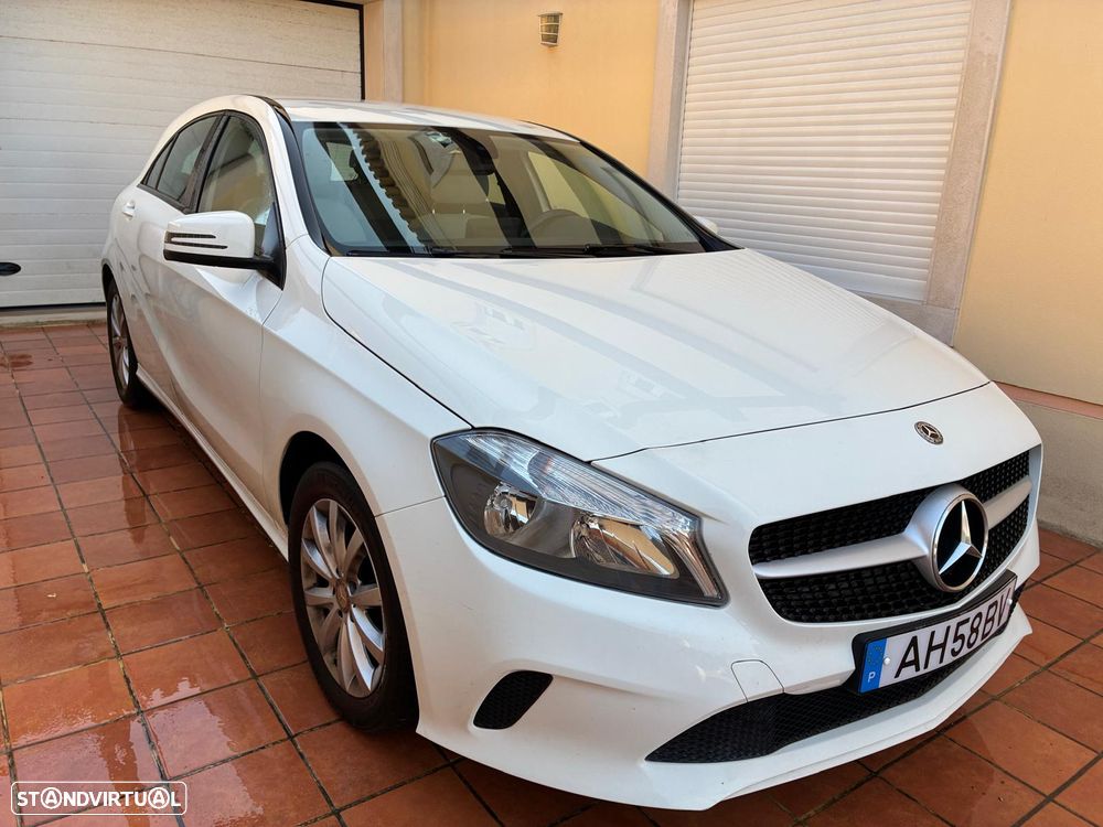 Mercedes-Benz A 180 CDI 7G-DCT Urban - 3