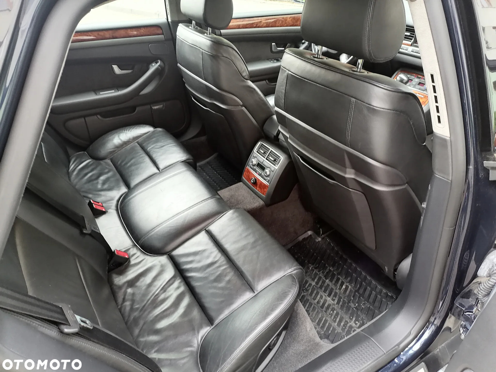 Audi A8 3.2 FSI - 13