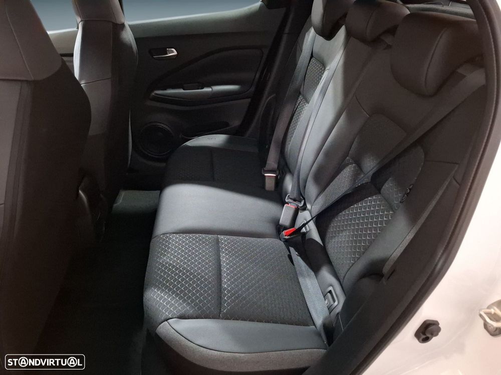 Nissan Juke 1.6 Hybrid N-Connecta — fotografia 14