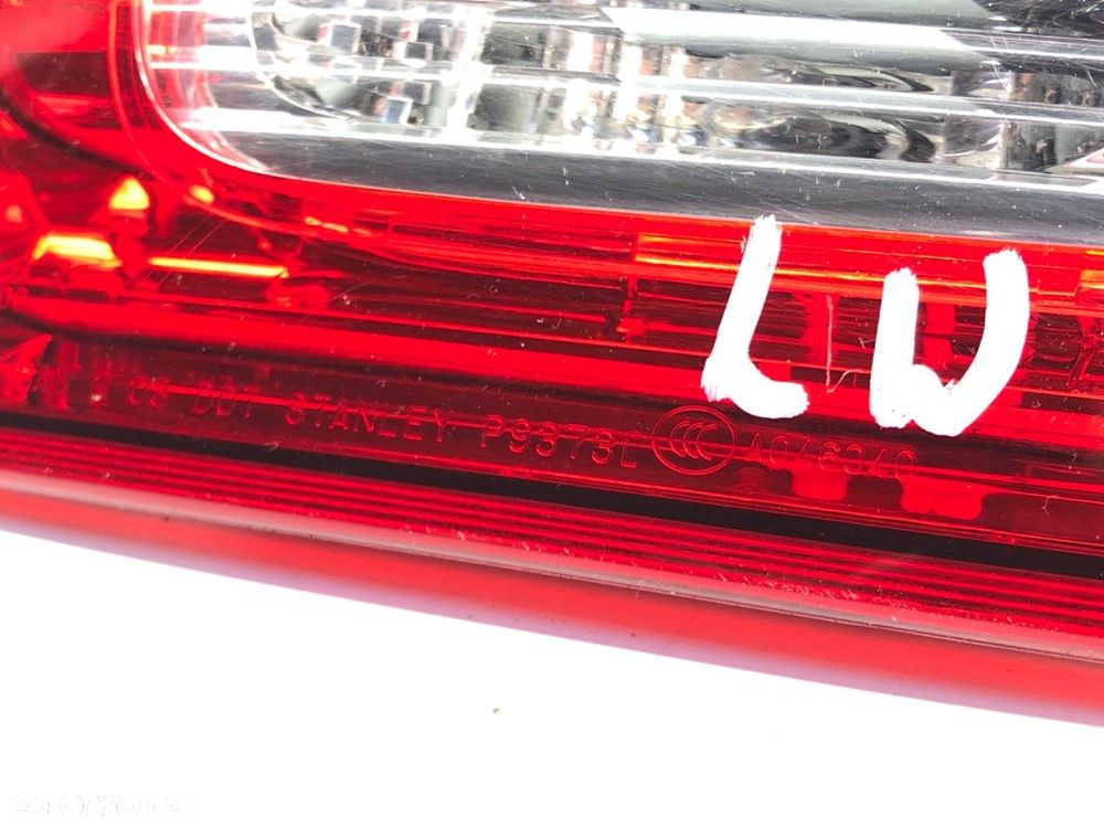 LAMPA TYŁ LEWA WEWNĘTRZNA  MITSUBISHI ASX (GA_W_) 2009 - 2022 1.6 MIVEC 86 kW [117 KM] benzyna - 4