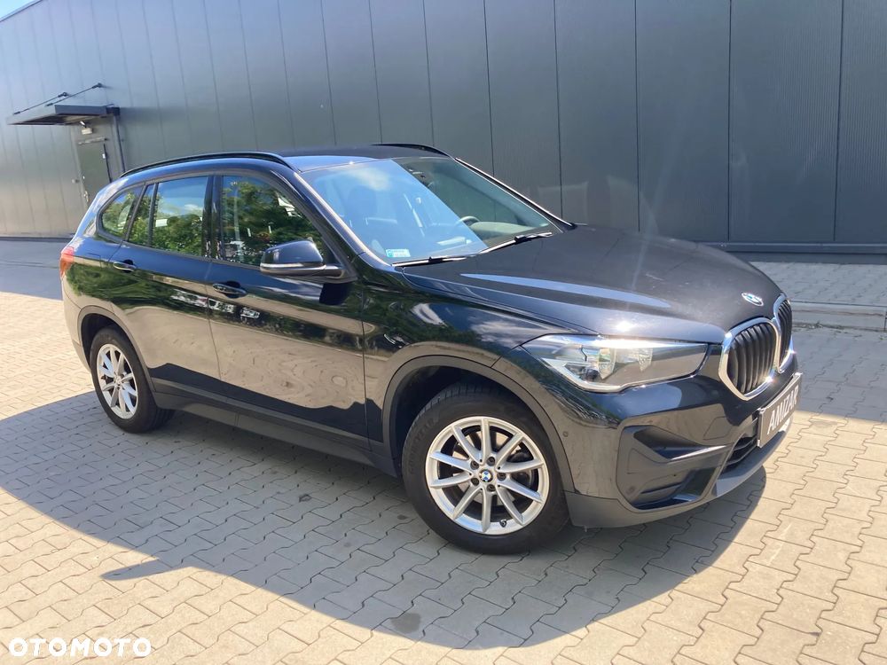 BMW X1 sDrive18i Advantage - 10