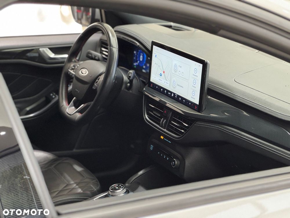 Ford Focus - 38