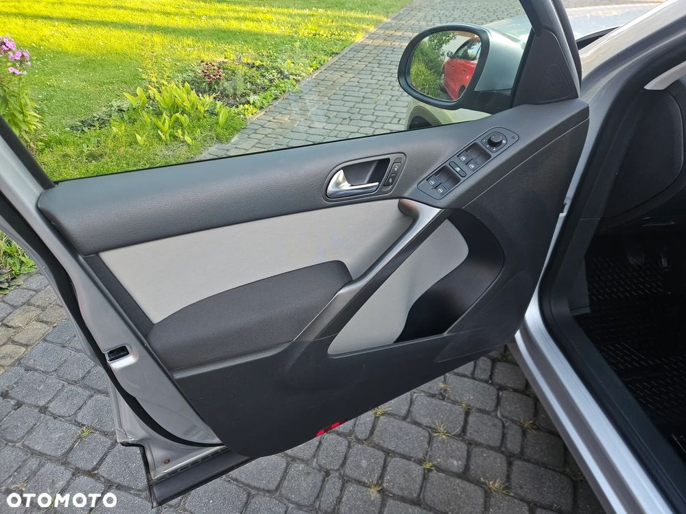 Volkswagen Tiguan 1.4 TSI 4Mot Trend&Fun - 9