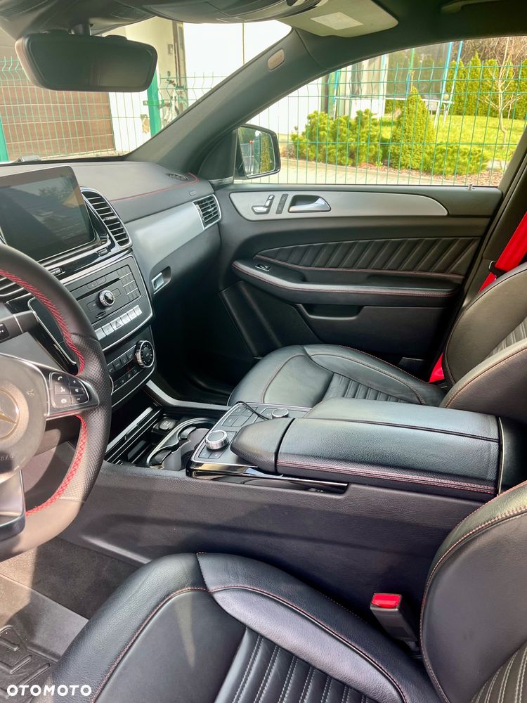 Mercedes-Benz GLE 350 d 4-Matic - 22