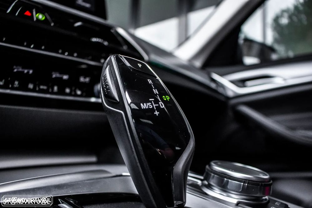 BMW 520 d Line Luxury Auto - 25