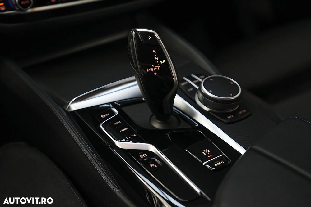 BMW Seria 5 530e Aut. M Sport Edition - 15