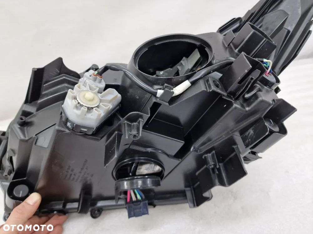 LEXUS NX 300H XENON 14- PRAWA LAMPA PRZEDNIA PRZÓD , NR KOITO 78-15 , NR AUKCJI LL283 - 21